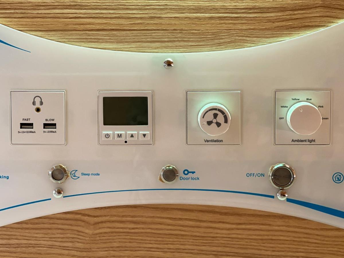 Airone Capsule Hotel Хоубарт Екстериор снимка